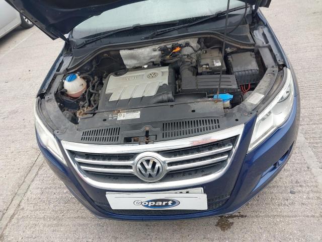 2010 VOLKSWAGEN TIGUAN SE
