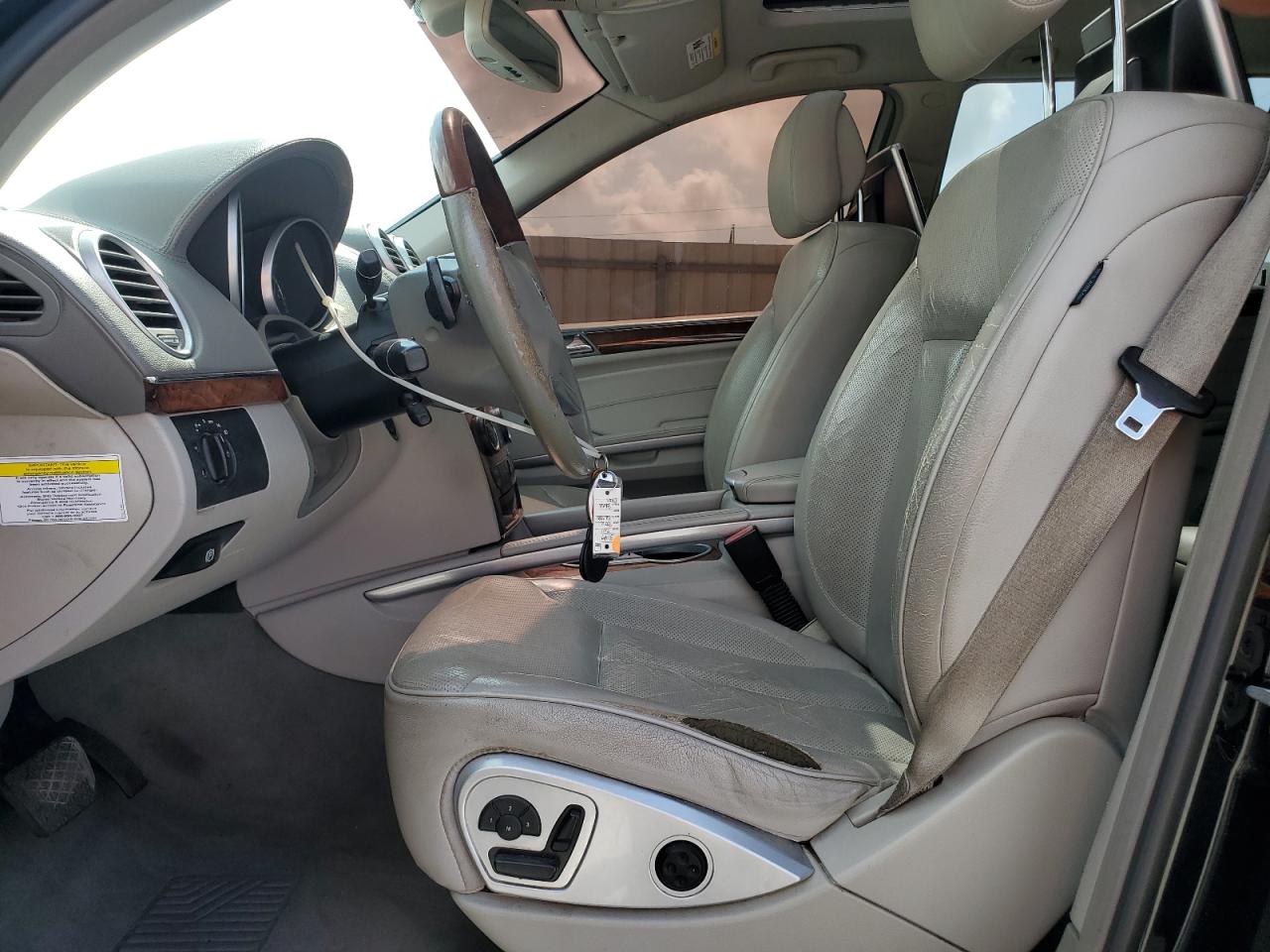 2011 Mercedes-Benz Gl 450 4Matic VIN: 4JGBF7BE4BA708804 Lot: 63011575