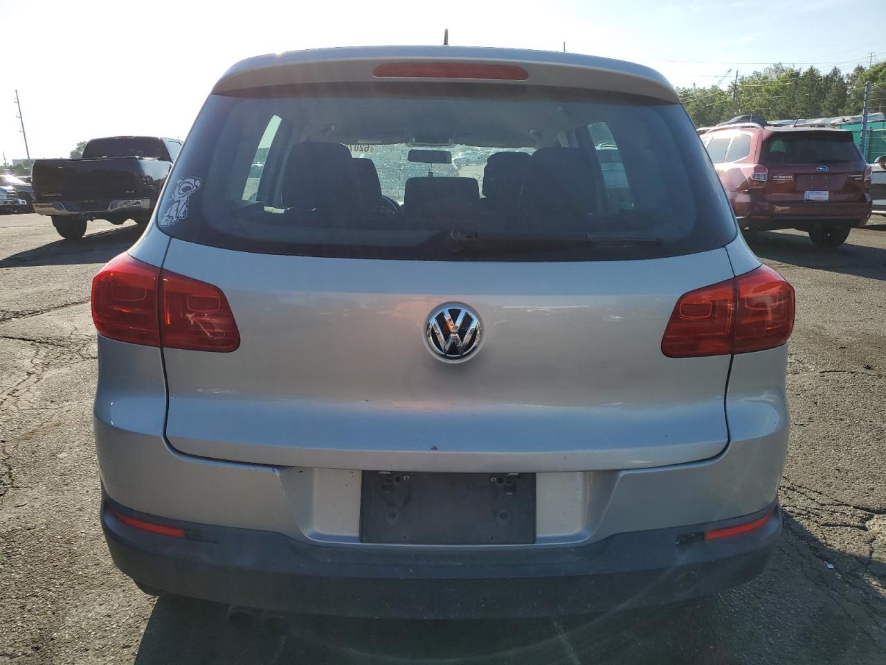 2012 Volkswagen Tiguan S VIN: WVGBV7AX3CW601088 Lot: 62075145