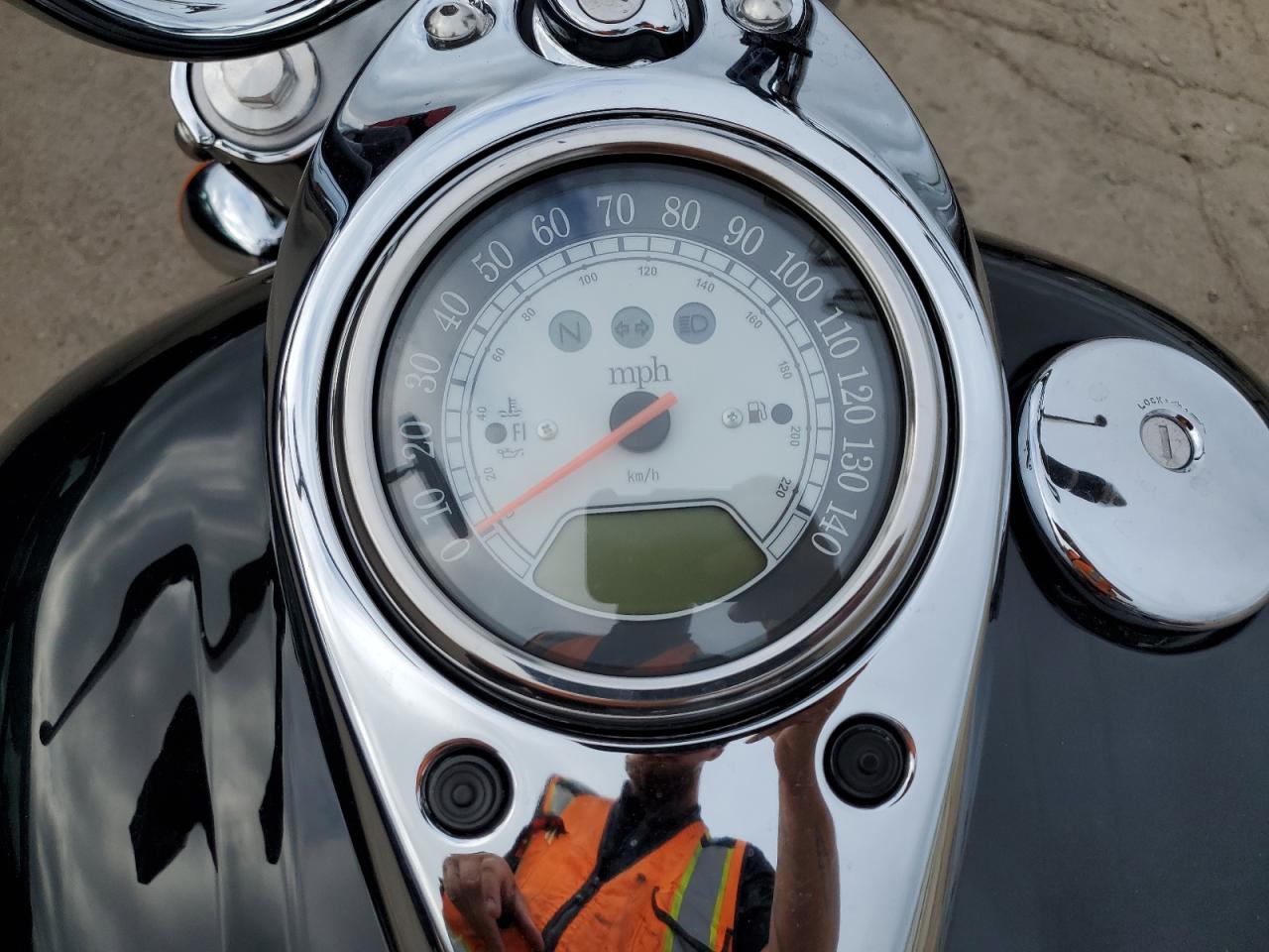 jkbvnka1x6a021585 JKBVNKA1X6A021585 2006 Kawasaki Vn1600 A1