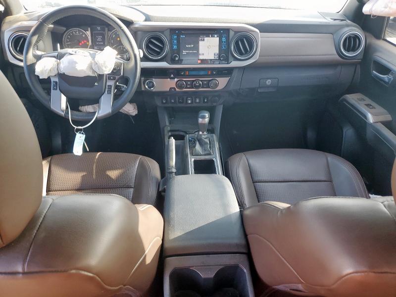  TOYOTA TACOMA 2018 Biały
