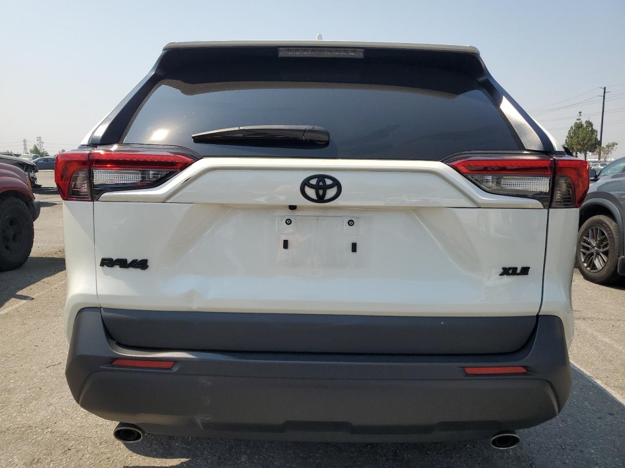 2022 Toyota Rav4 Xle Premium VIN: 2T3C1RFVXNW233842 Lot: 64654045