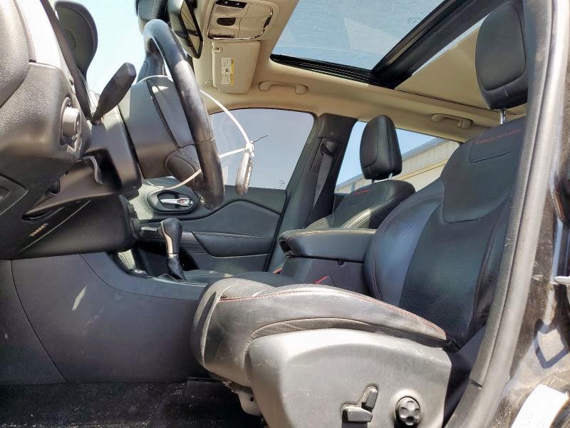Parquets JEEP CHEROKEE 2015 Czarny