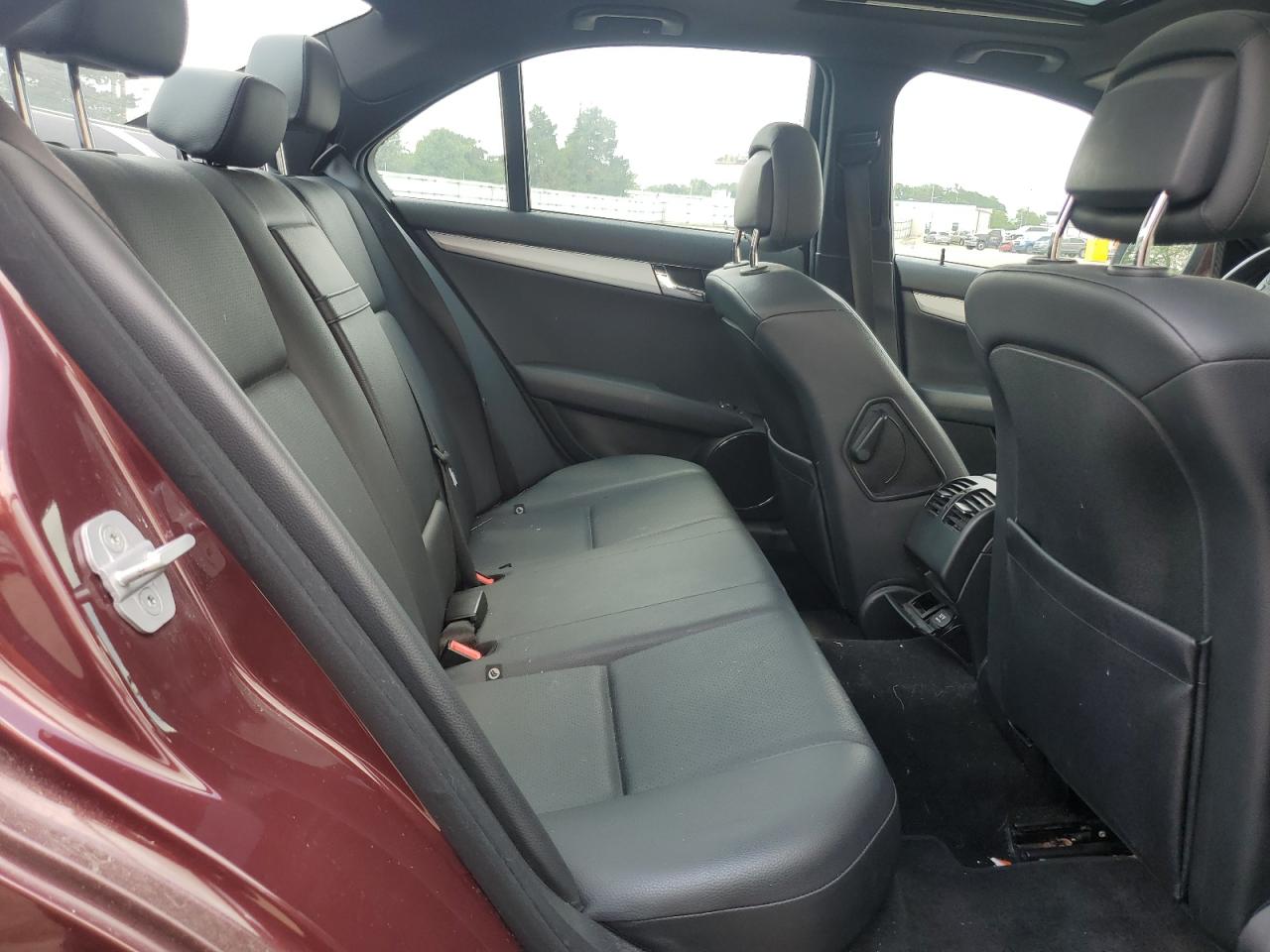 2008 Mercedes-Benz C 300 4Matic VIN: WDDGF81X88F157815 Lot: 63350135