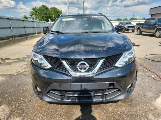  NISSAN ROGUE 2018 Czarny