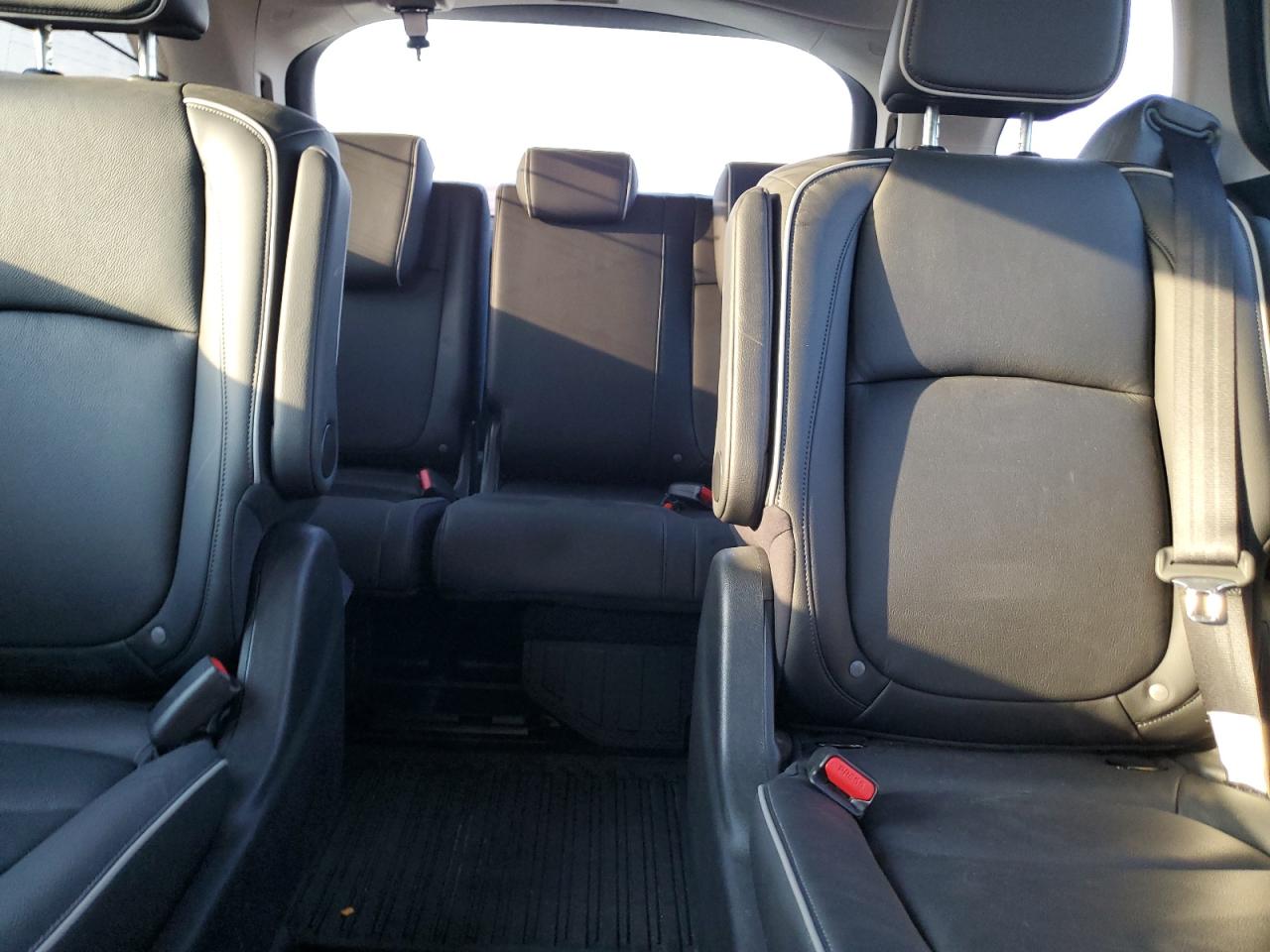 2025 Honda Odyssey Touring VIN: 5FNRL6H82SB004745 Lot: 65039675
