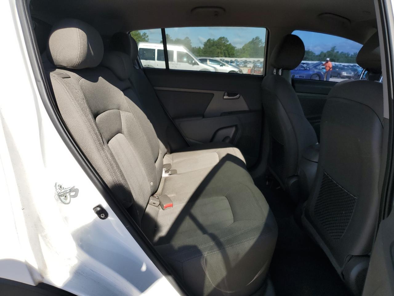 2013 Kia Sportage Base VIN: KNDPB3A20D7350333 Lot: 62998905