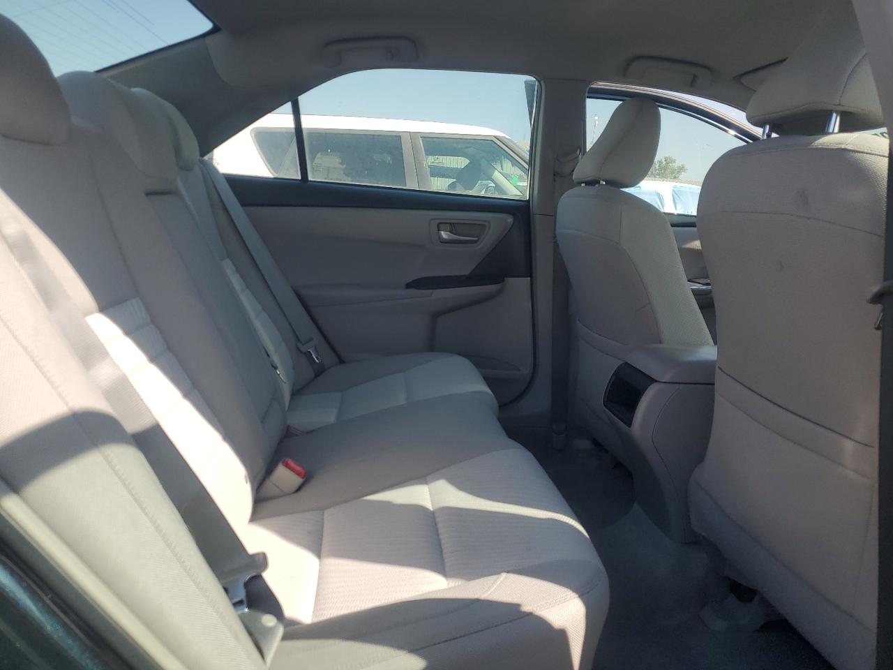2015 Toyota Camry Le VIN: 4T4BF1FK7FR452195 Lot: 65271495