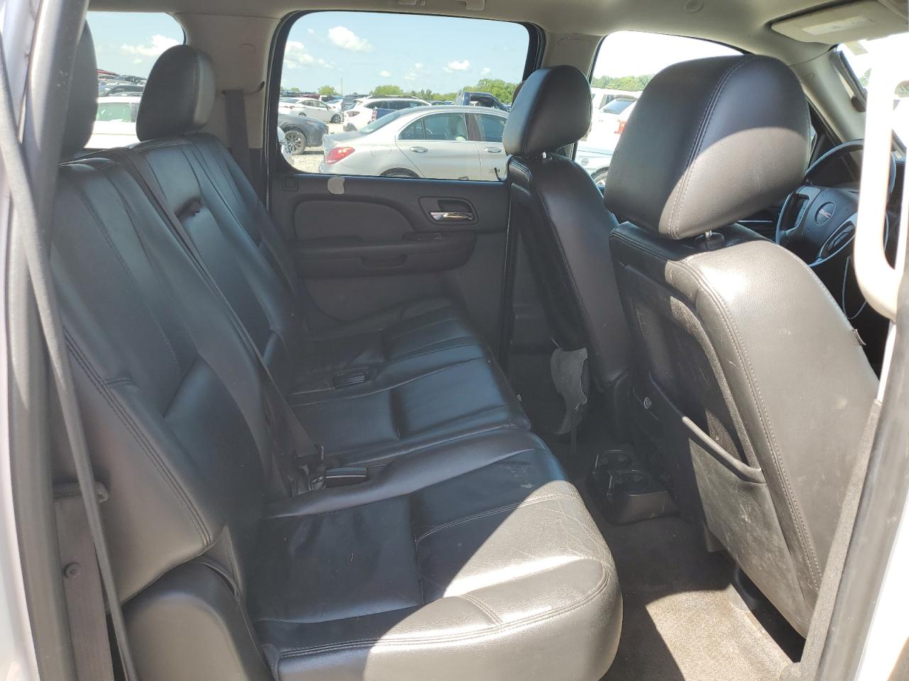 2014 GMC Yukon Xl C1500 Slt VIN: 1GKS1KE02ER185590 Lot: 64664765