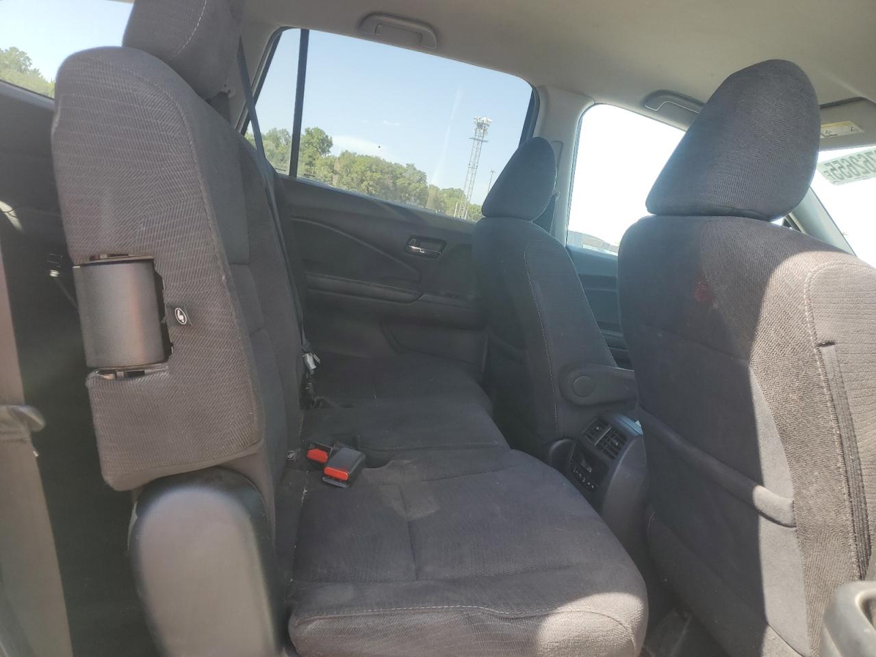 5FNYF5H32HB046388 2017 Honda Pilot Ex