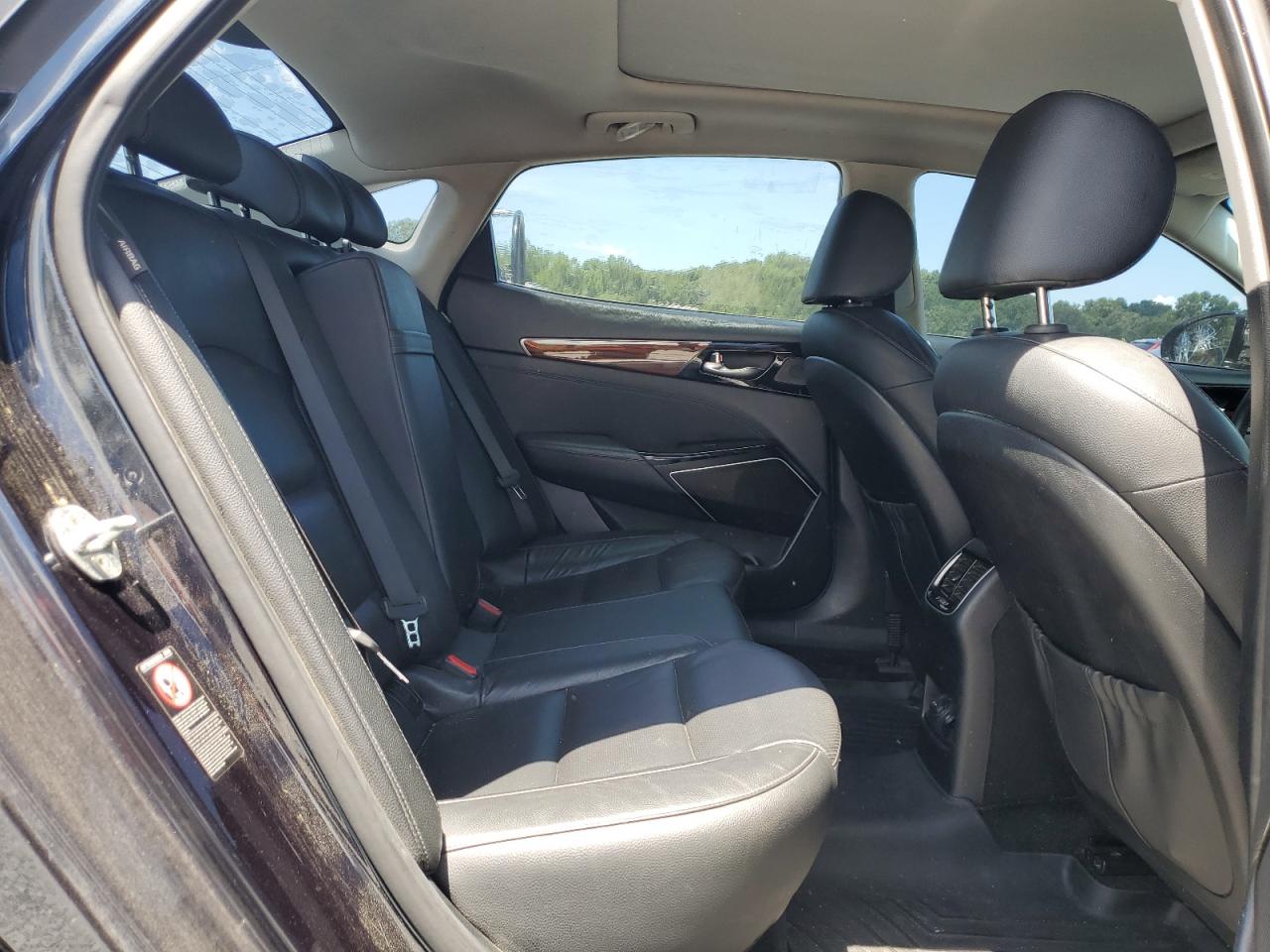 2017 Kia Cadenza Premium VIN: KNALC4J13H5039826 Lot: 65547435