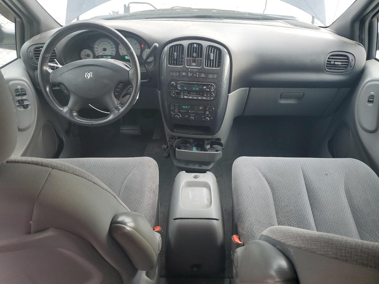 2005 Dodge Grand Caravan Sxt VIN: 2D4GP44L55R114162 Lot: 64740965