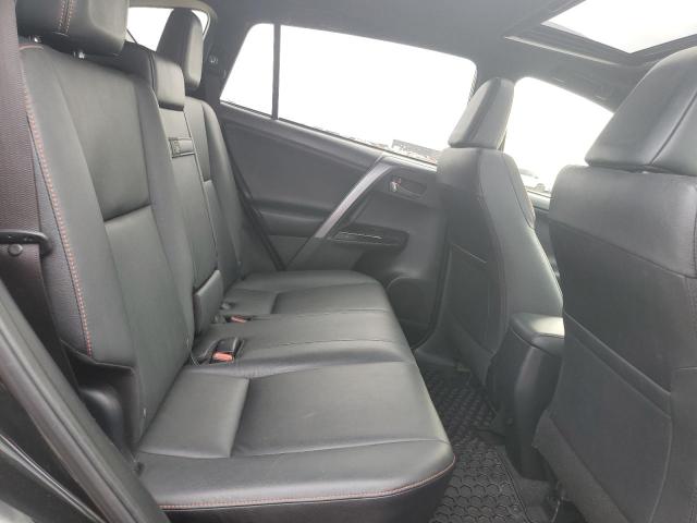 2017 TOYOTA RAV4 HV SE  