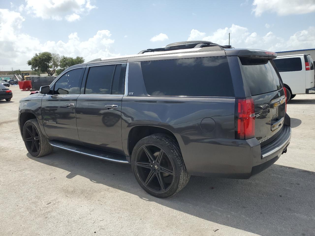 1gnsckkc5fr259856 1GNSCKKC5FR259856 2015 Chevrolet Suburban C1500 Ltz