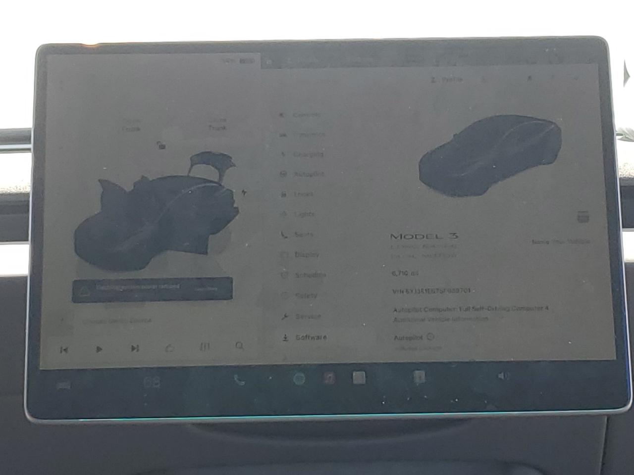 2025 Tesla Model 3 VIN: 5YJ3E1EB7SF939701 Lot: 64576575