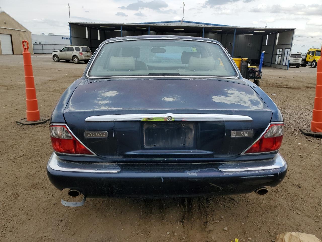 1999 Jaguar Xj8 VIN: SAJHX1043XC864316 Lot: 66966245