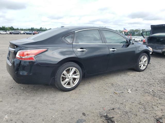 Sedans NISSAN ALTIMA 2014 Czarny