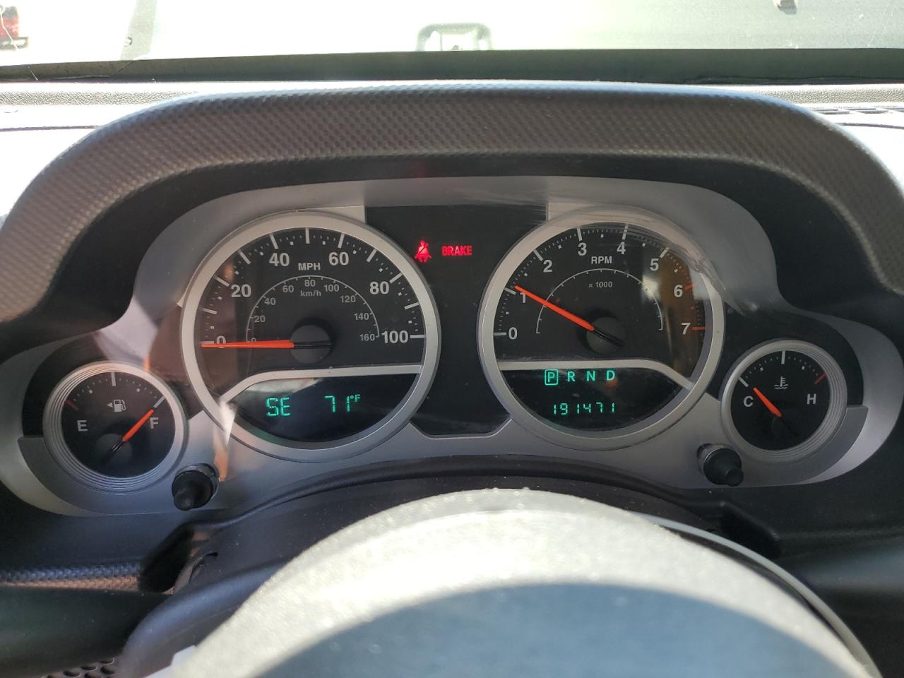 2008 Jeep Wrangler Sahara VIN: 1J4FA54138L553012 Lot: 65723655