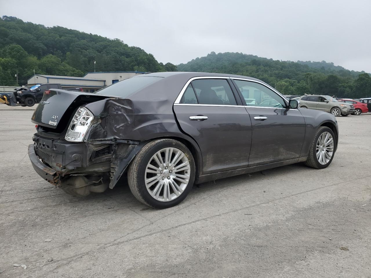 2014 Chrysler 300C VIN: 2C3CCAET3EH200343 Lot: 64283935