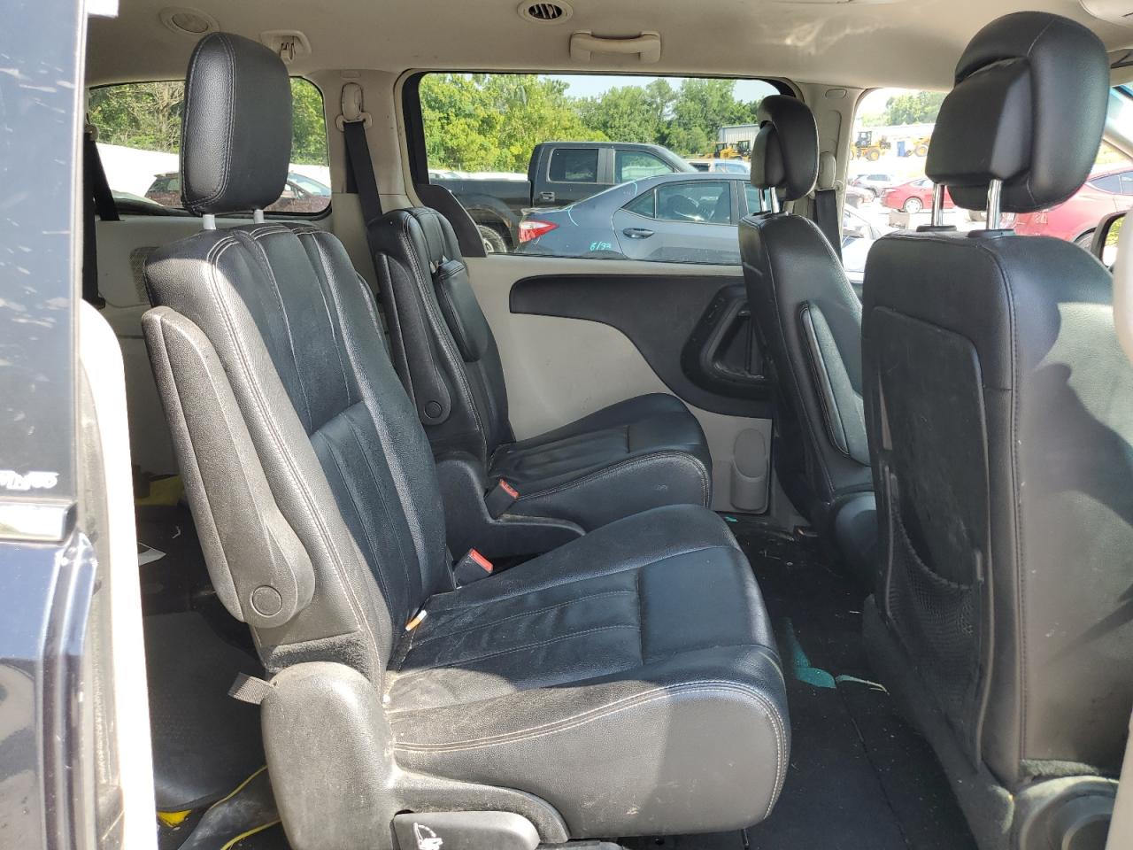 2014 Chrysler Town & Country Touring VIN: 2C4RC1BGXER160835 Lot: 66715565