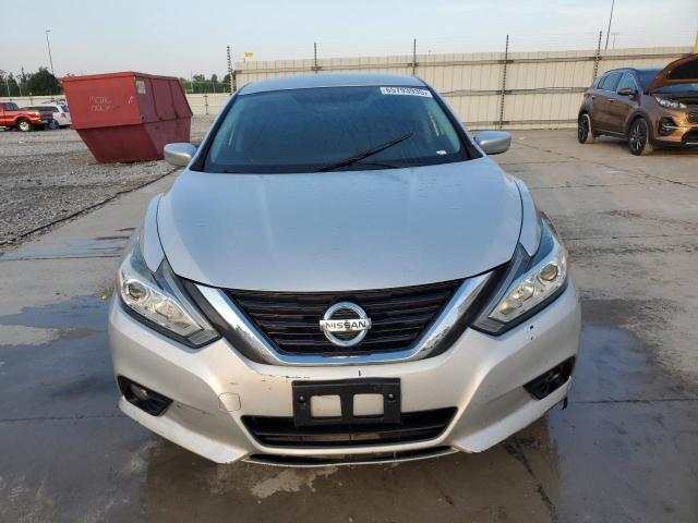  NISSAN ALTIMA 2018 Серебристый