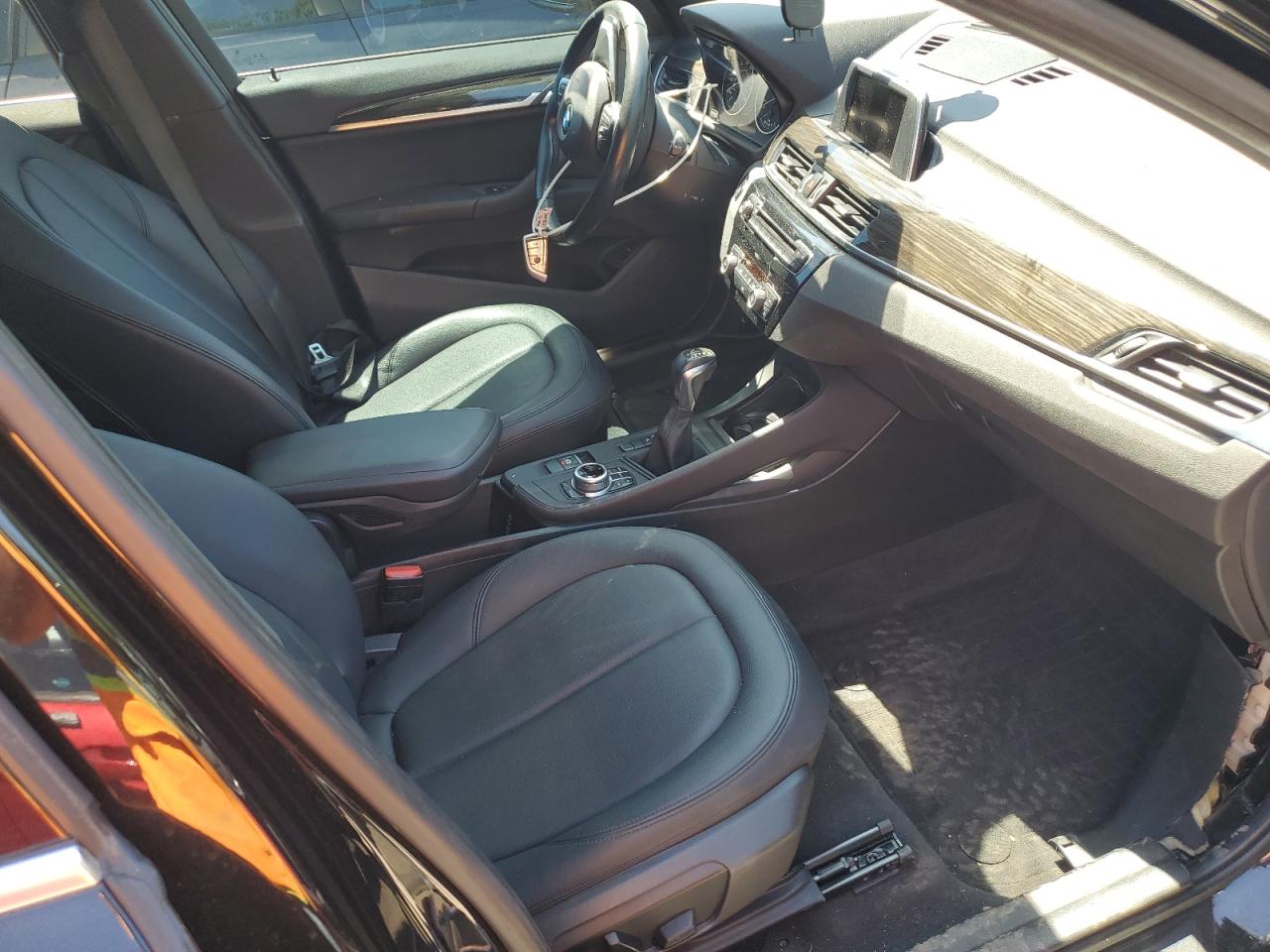 2017 BMW X1 Sdrive28I VIN: WBXHU7C33H5H38384 Lot: 62387475