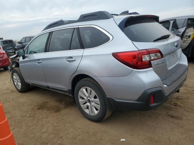  SUBARU OUTBACK 2018 Srebrny