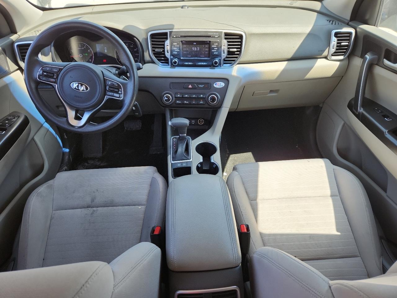 kndpm3ac9j7389016 KNDPM3AC9J7389016 2018 Kia Sportage Lx