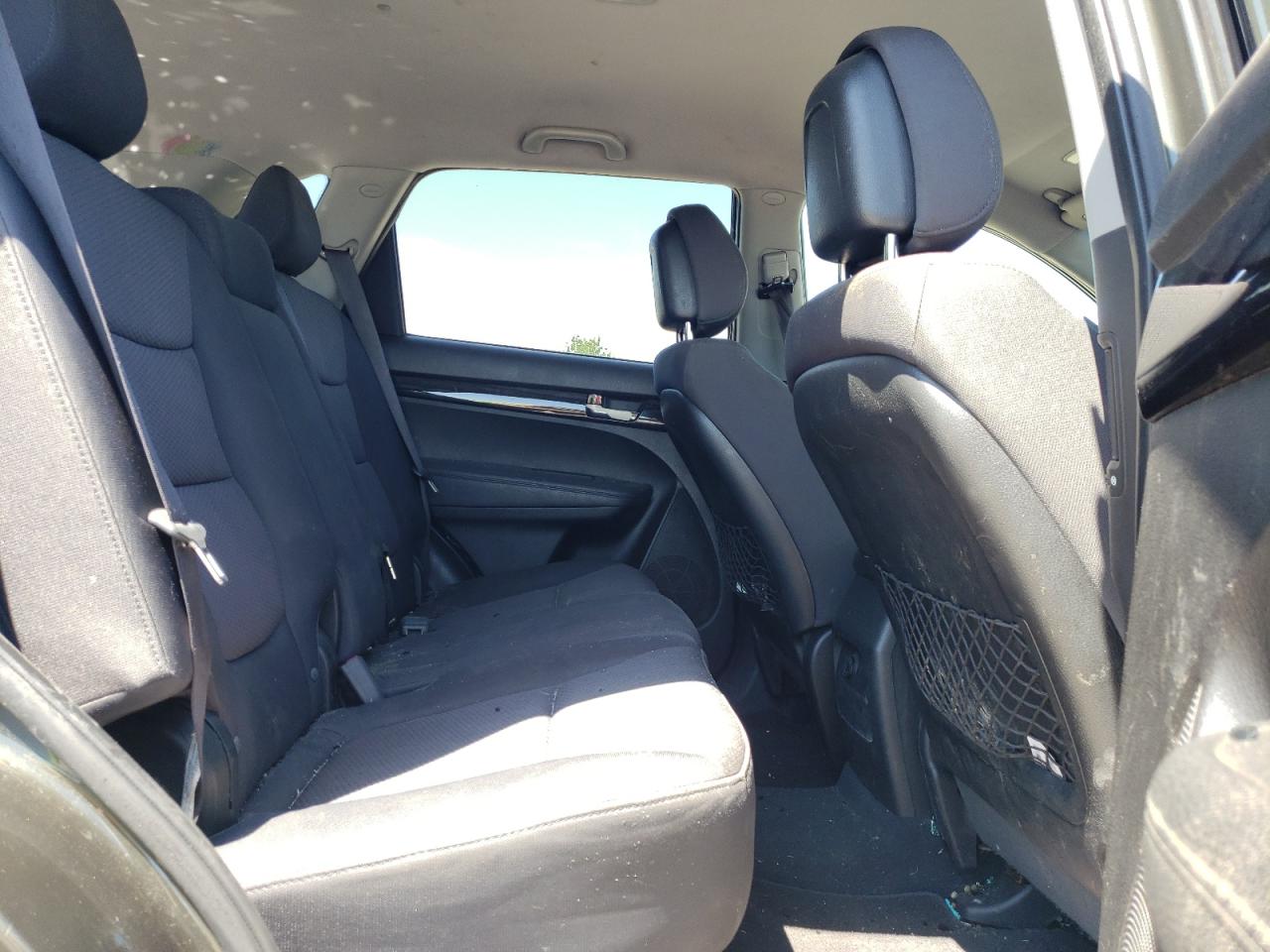 5XYKTCA16BG136297 2011 Kia Sorento Base