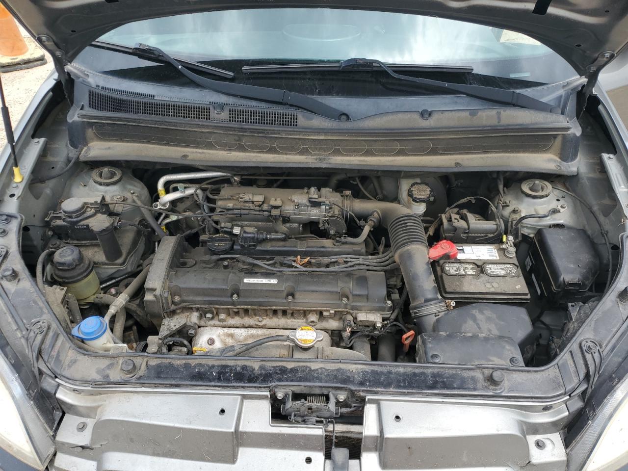 2011 Kia Soul + VIN: KNDJT2A23B7202462 Lot: 63831825