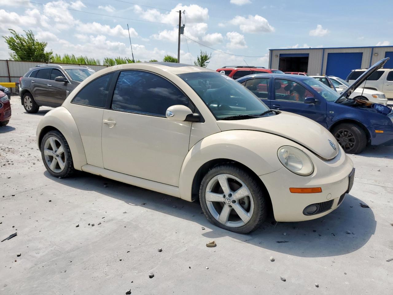2006 Volkswagen New Beetle 2.5L Option Package 2 VIN: 3VWSG31C36M409160 Lot: 64892475