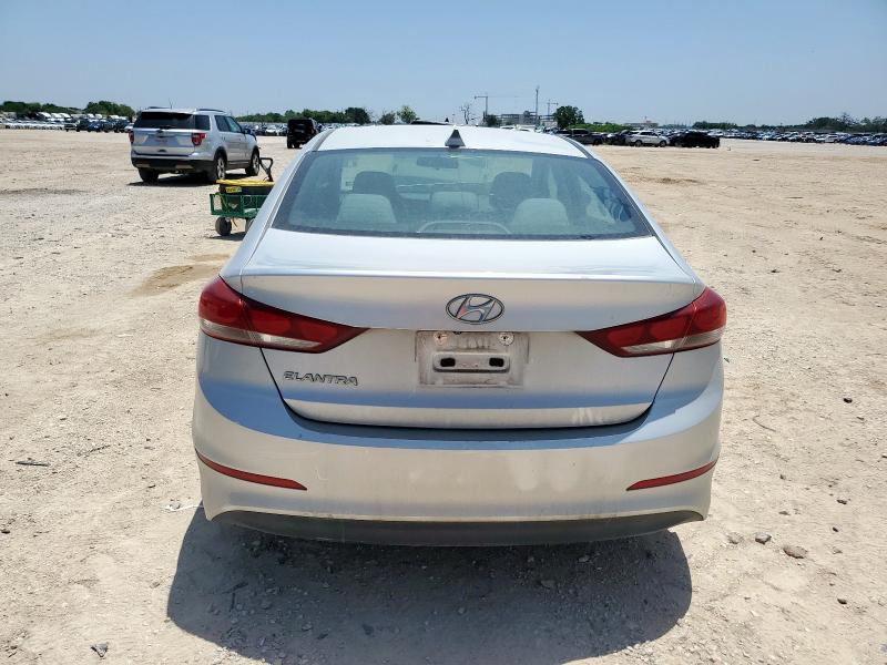  HYUNDAI ELANTRA 2018 Серебристый