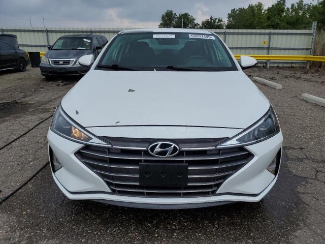  HYUNDAI ELANTRA 2019 Белы