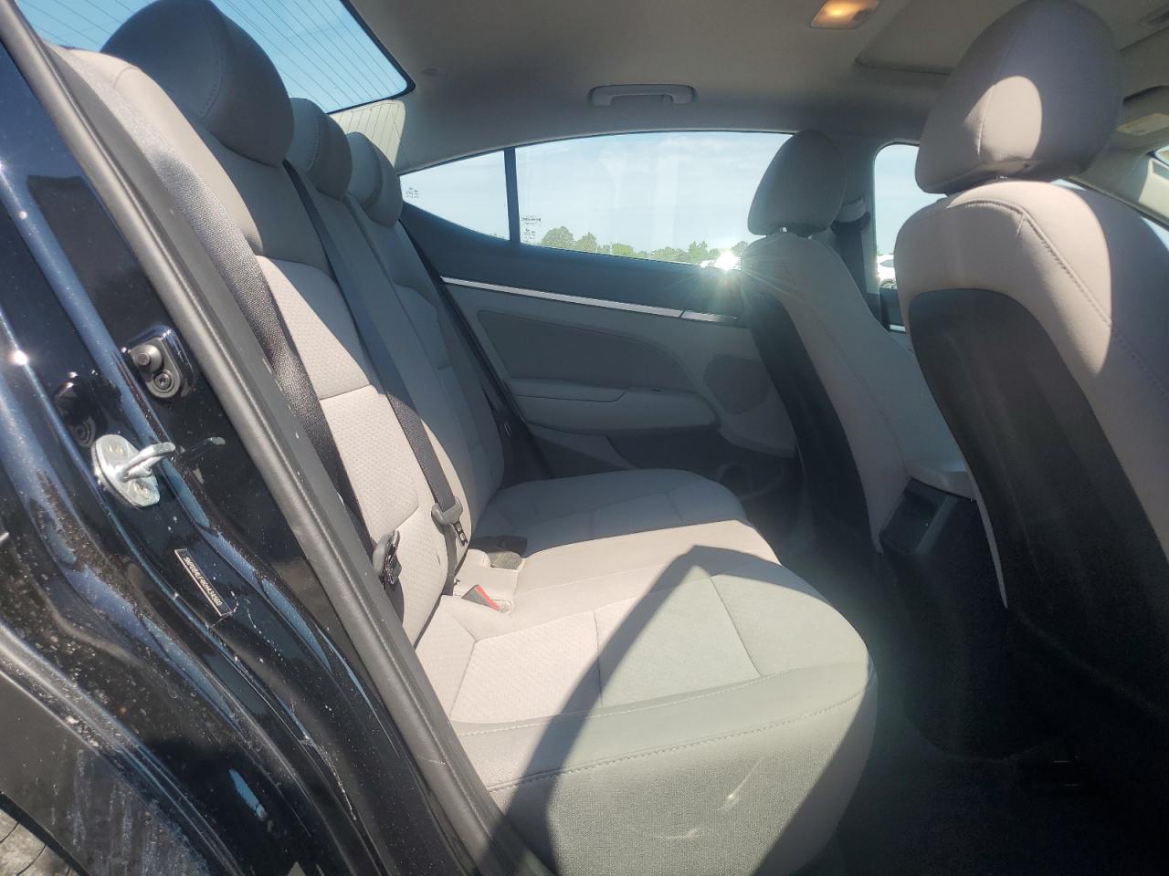 2019 Hyundai Elantra Sel VIN: 5NPD84LF4KH434560 Lot: 63522835