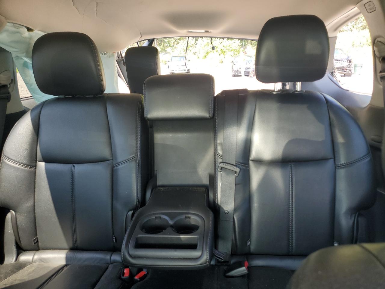 2014 Nissan Pathfinder S VIN: 5N1AR2MM2EC681802 Lot: 62920365