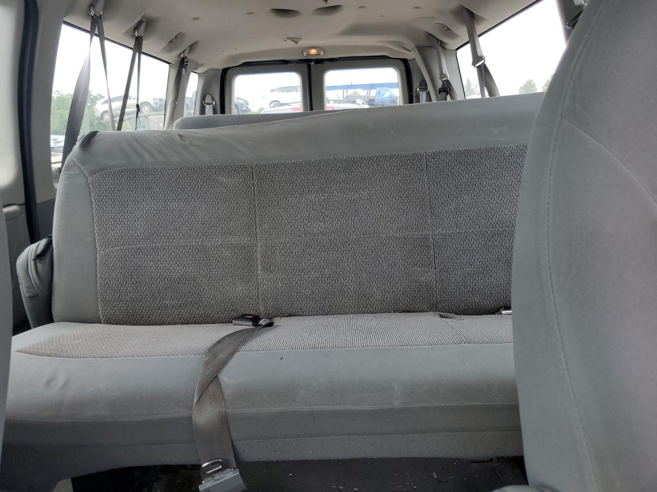 2006 Ford Econoline E350 Super Duty Wagon VIN: 1FBSS31L76DA19499 Lot: 64693445