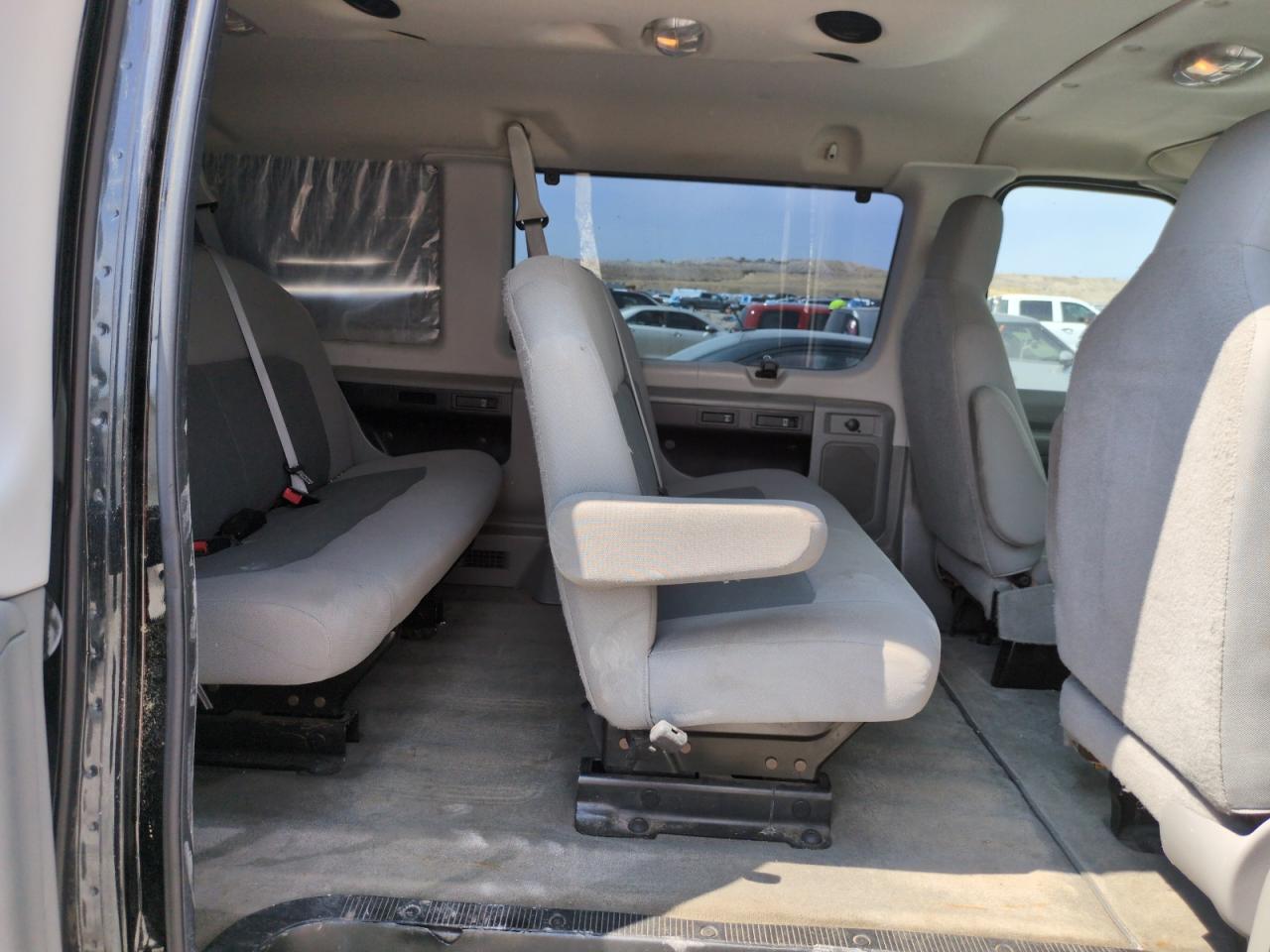 2013 Ford Econoline E350 Super Duty Wagon VIN: 1FBSS3BLXDDB07720 Lot: 64886215