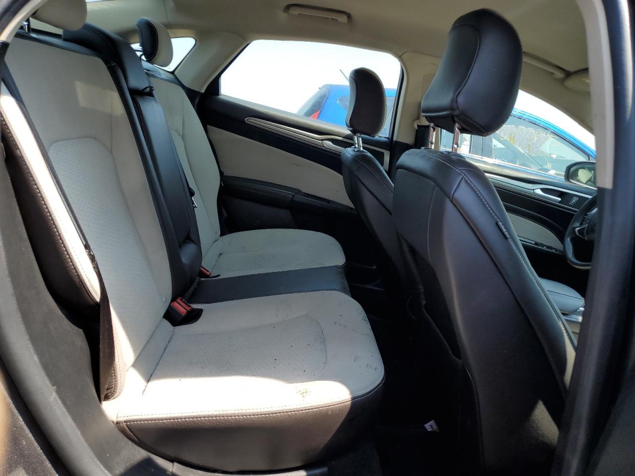 2020 Ford Fusion Se VIN: 3FA6P0HD8LR250318 Lot: 63320305