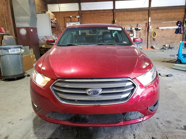  FORD TAURUS 2018 Czerwony