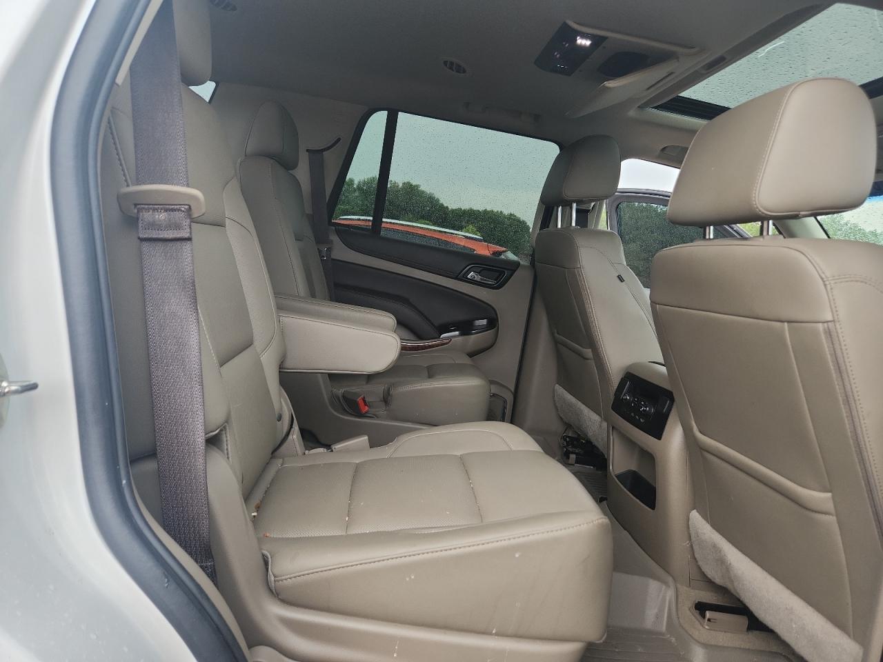 2019 Chevrolet Tahoe K1500 Premier VIN: 1GNSKCKCXKR323912 Lot: 64012575