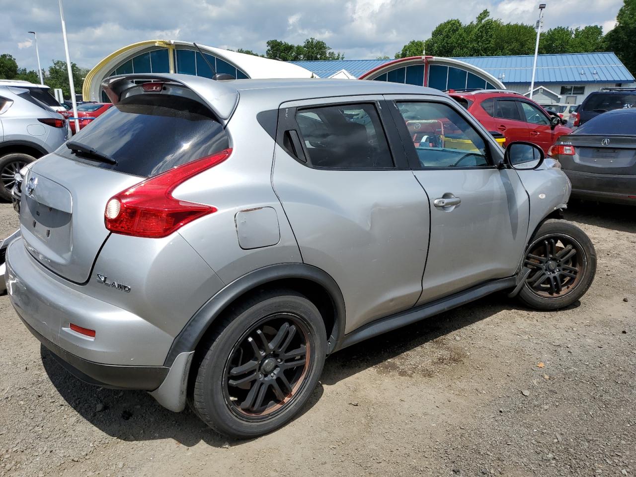 2011 Nissan Juke S VIN: JN8AF5MV8BT027474 Lot: 62647475