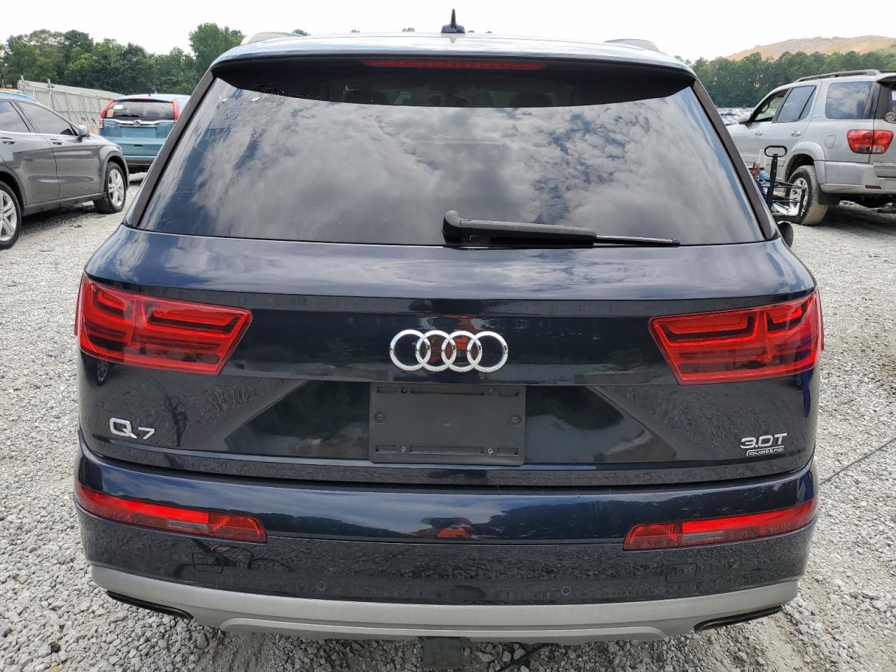 2017 Audi Q7 Prestige VIN: WA1VAAF73HD034798 Lot: 63945695