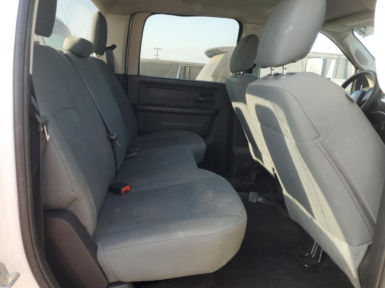 2016 Ram 2500 St VIN: 3C6TR5HT2GG333635 Lot: 64112715