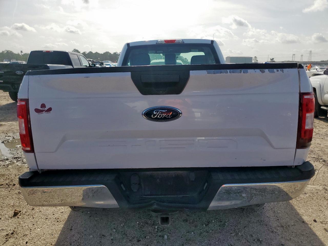 2018 Ford F150 VIN: 1FTMF1CB6JKC22230 Lot: 64390955