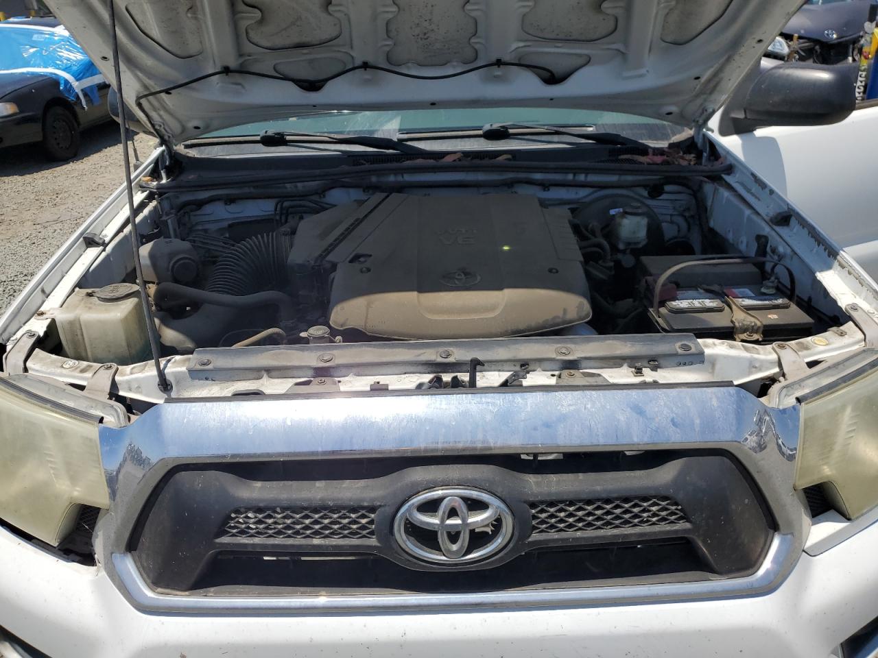 2013 Toyota Tacoma Double Cab Prerunner VIN: 3TMJU4GN1DM147982 Lot: 64634355