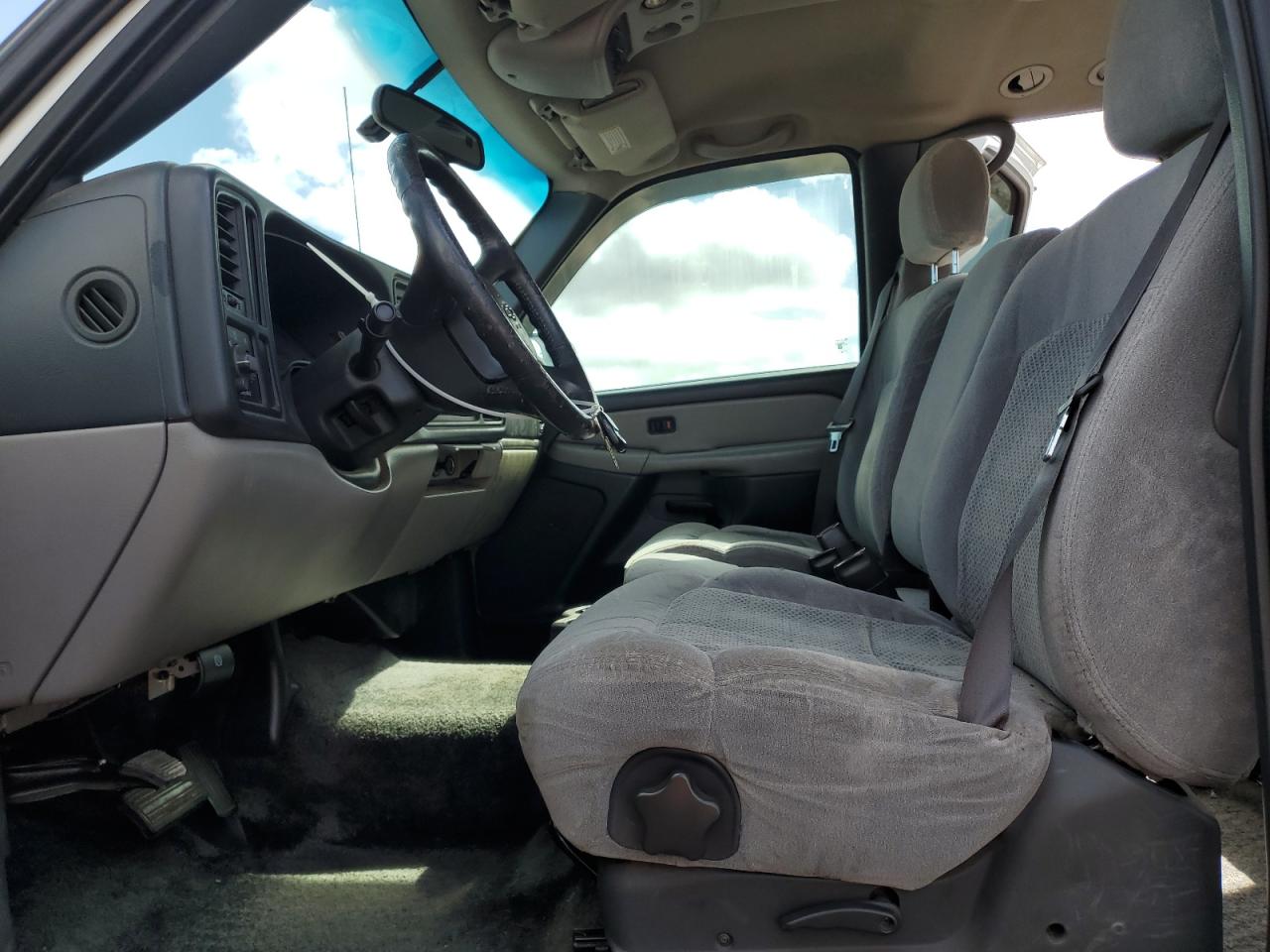 2001 Chevrolet Suburban C1500 VIN: 3GNEC16T81G100873 Lot: 64723265