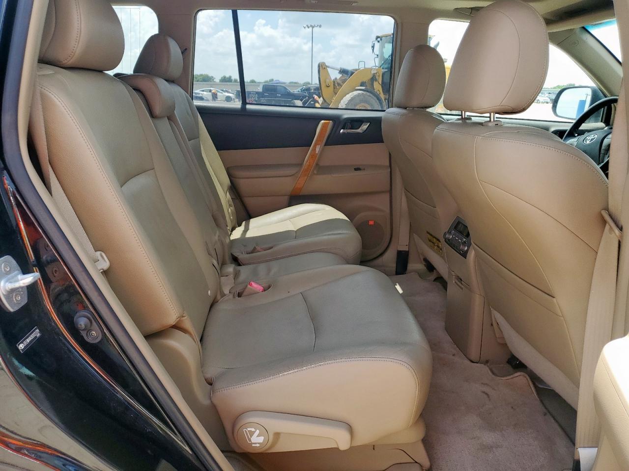 2008 Toyota Highlander Hybrid Limited VIN: JTEEW44A382022729 Lot: 64617345