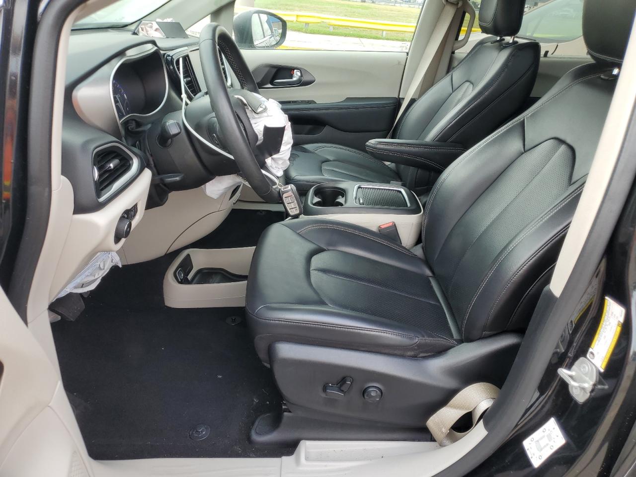 2023 Chrysler Pacifica Touring L VIN: 2C4RC1BG2PR550394 Lot: 66346195