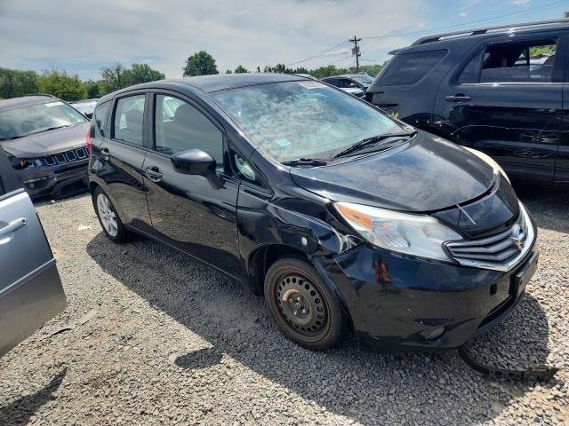 Hatchbacks NISSAN VERSA 2015 Czarny