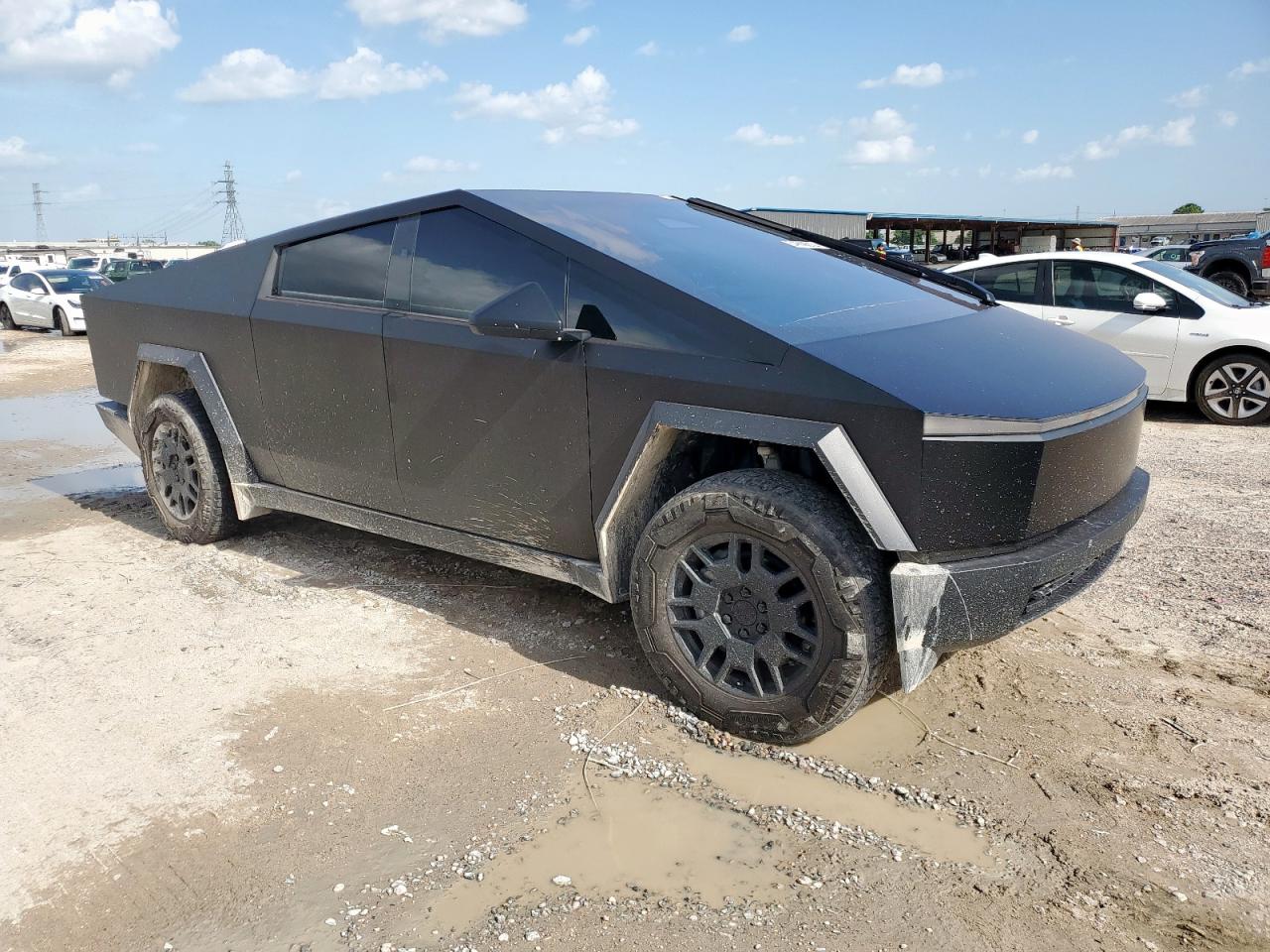 2024 Tesla Cybertruck VIN: 7G2CEHED0RA005233 Lot: 64998615